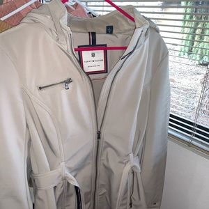 Tommy Hilfiger Trench Coat